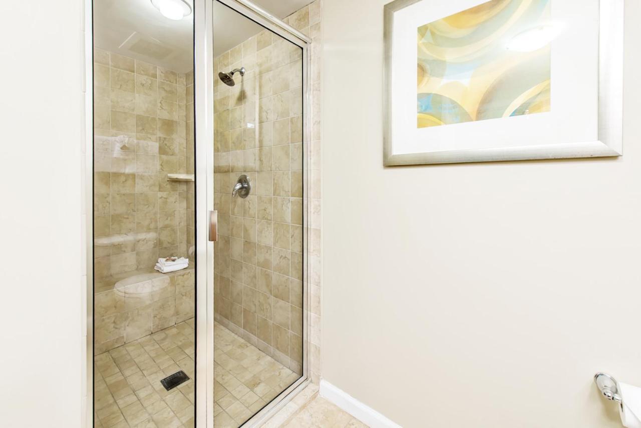 Palms #11015 Full 2 Bedroom *