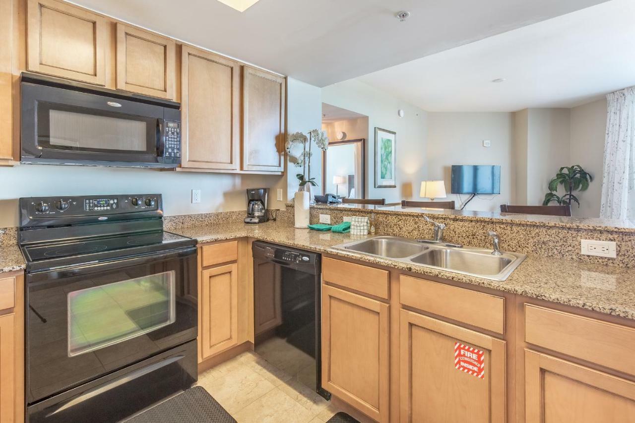 Palms #11002 Full 2 Bedroom Apartment *