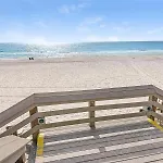 Beach Manor 0604