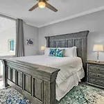 Completely Renovated Luxury 3 Bedroom Beach Front Condo In Destin!