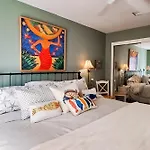 Nautical West 206