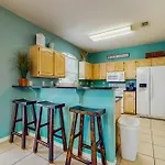 Emerald Shores