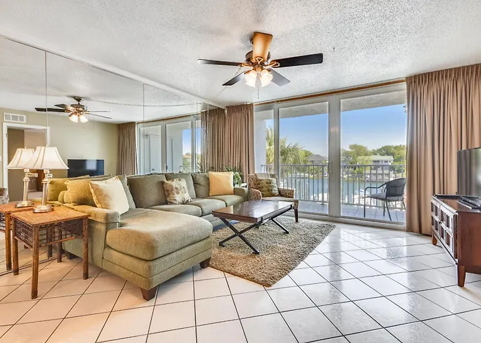 Dolphin Point 303C- By Holiday Isle Properties