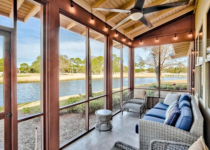 Magnolia Bay 8598
