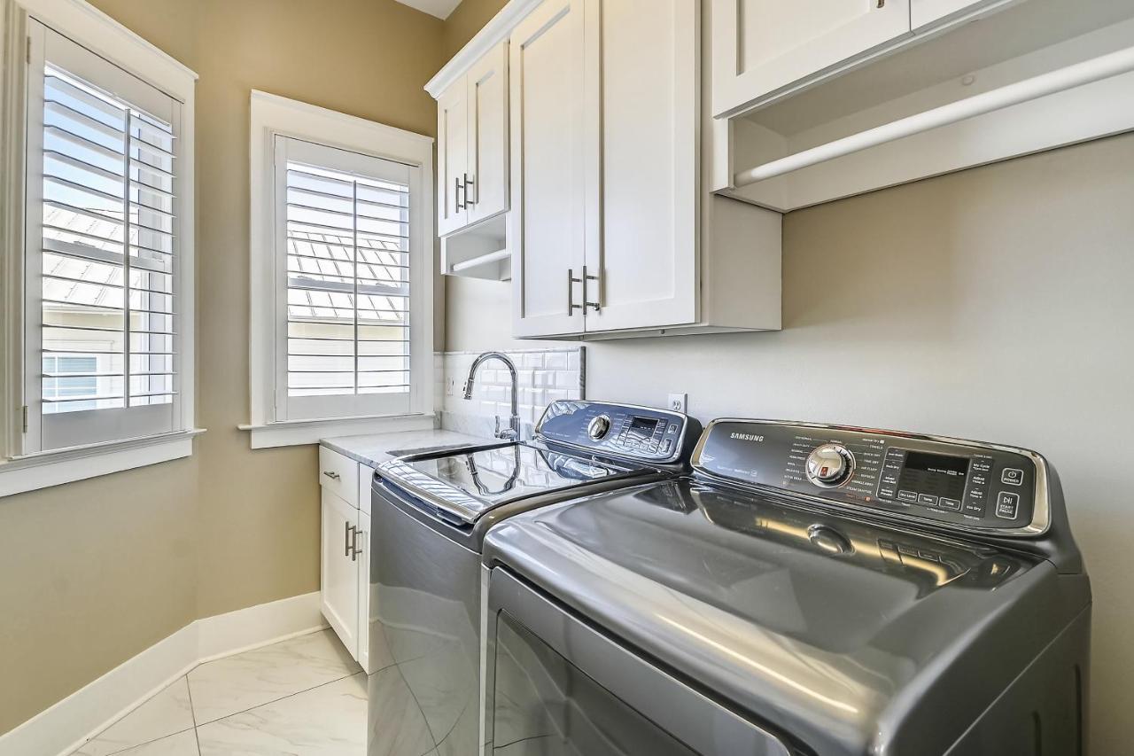 Paradise Pointe Holiday home
