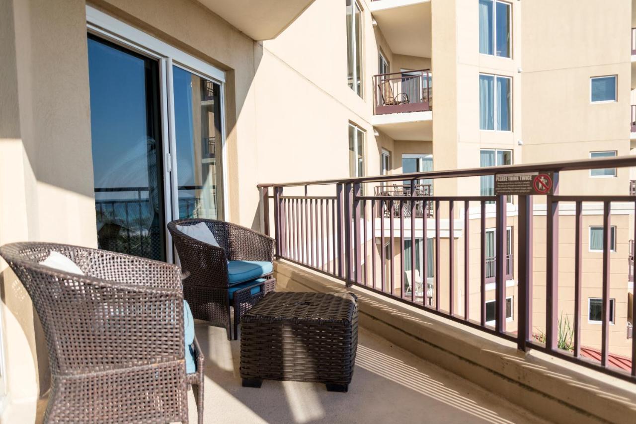 Golf Cart. Remodeled Condo! Westwinds 4727 Gulf Front. Larger Floorplan!! Wonderful Pool *