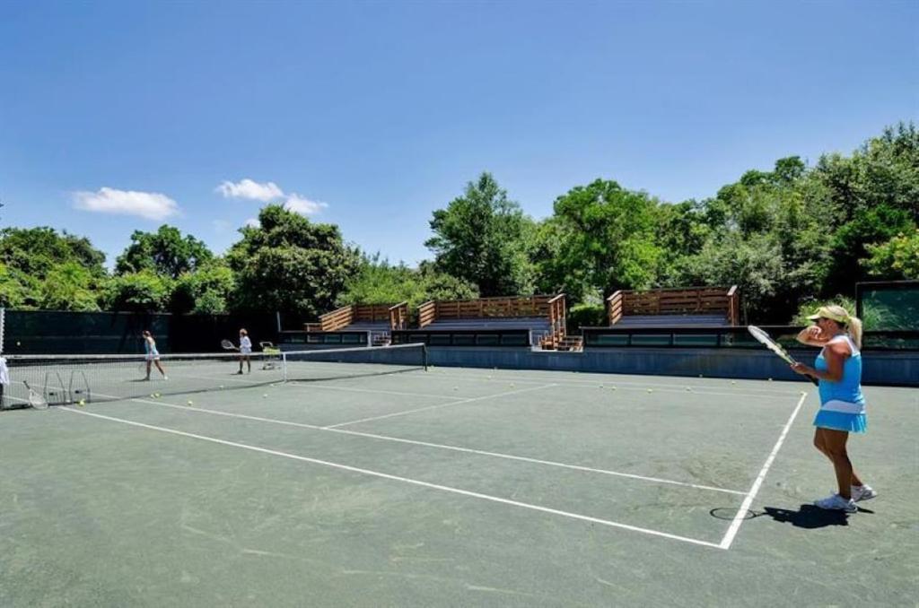 Gated Gulf Front In Hidden Dunes Beach & Tennis