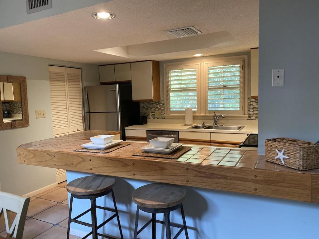 Gated Gulf Front In Hidden Dunes Beach & Tennis