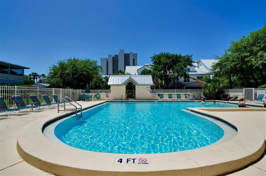 Gated Gulf Front In Hidden Dunes Beach & Tennis
