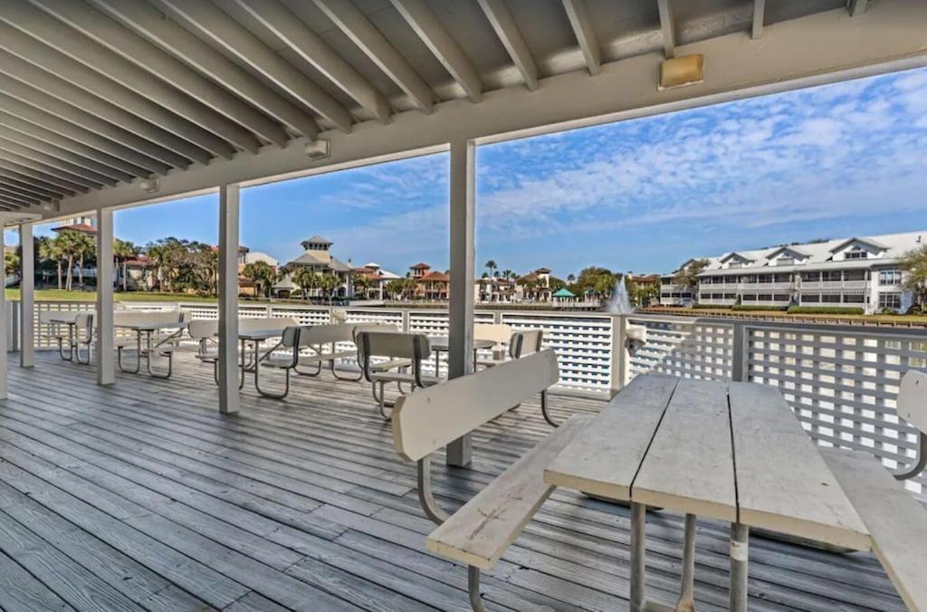 Gated Gulf Front In Hidden Dunes Beach & Tennis Apartment
