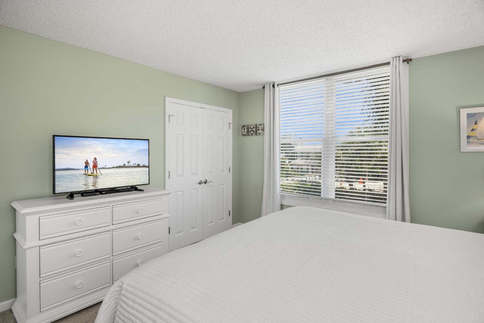 Magnolia House 201 At Pointe *