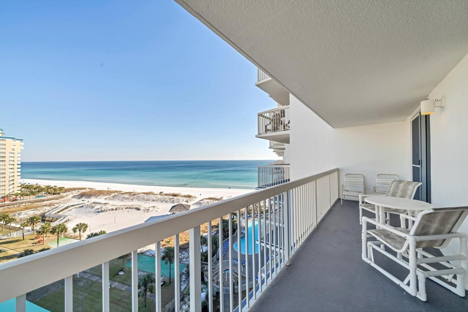 Pelican 1118 By Pelican Management * Destin