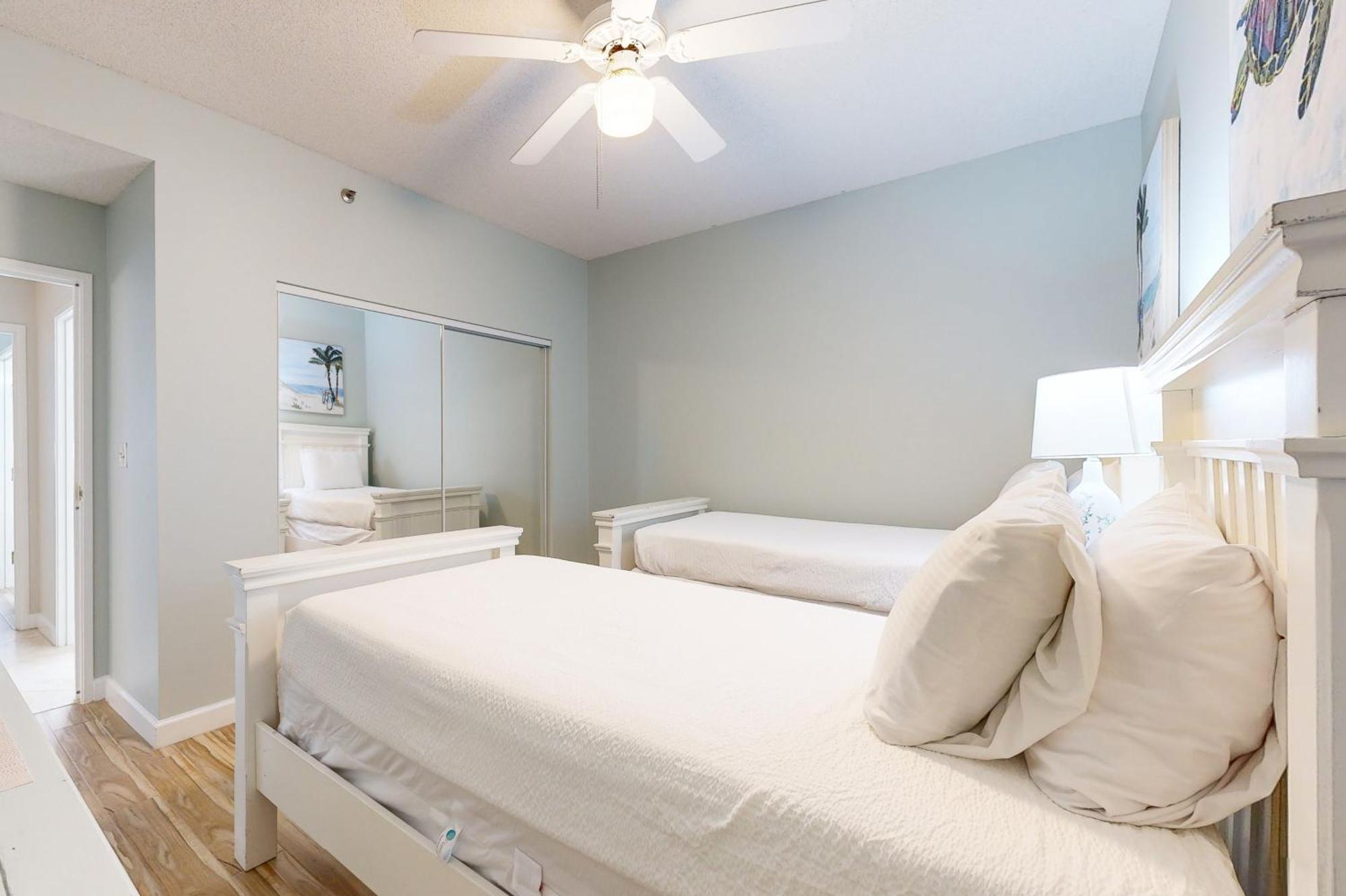 Tops'l Summit 208 2 Bedroom * Destin