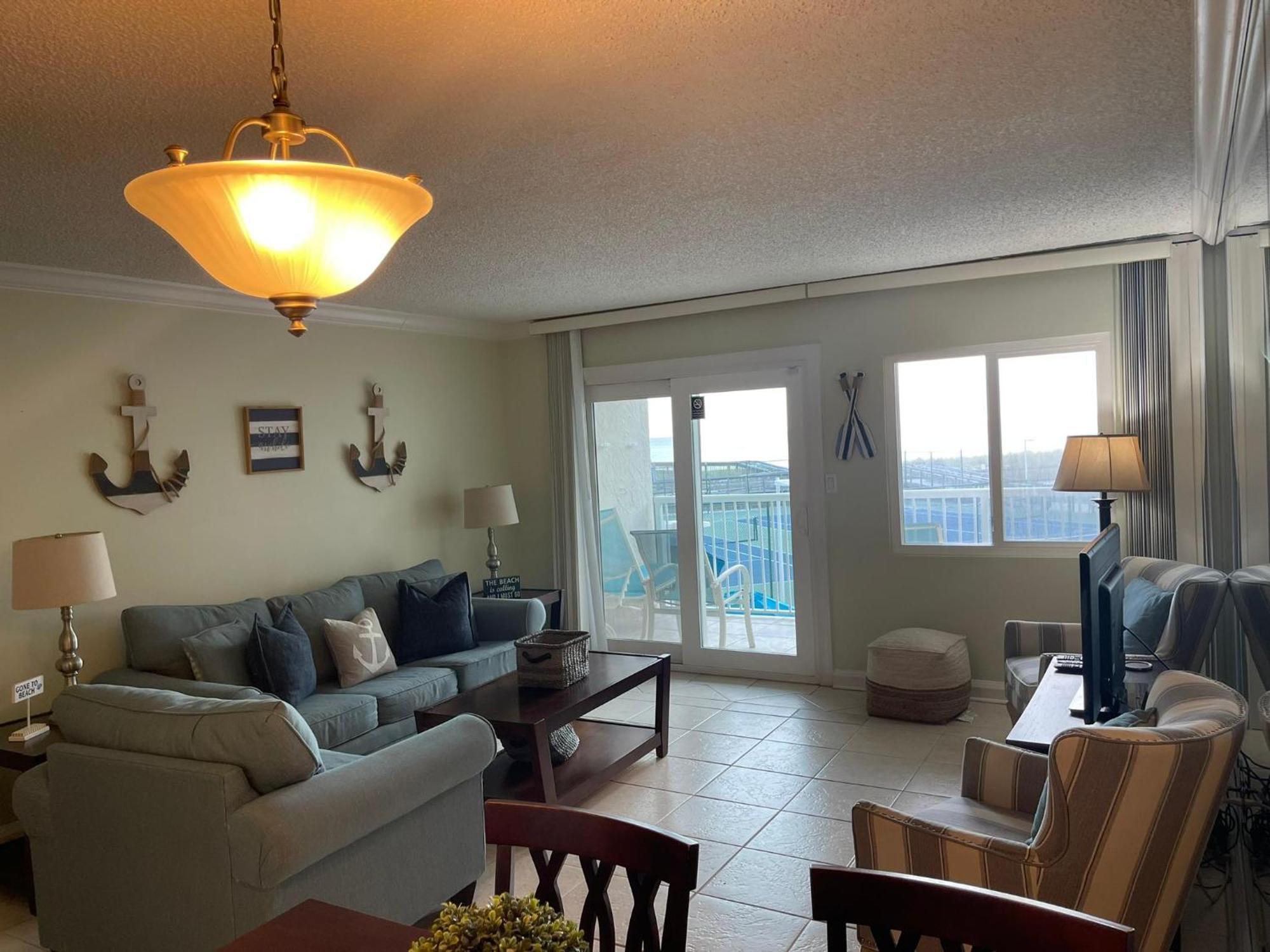 Surf And Racquet Unit 214 * Destin