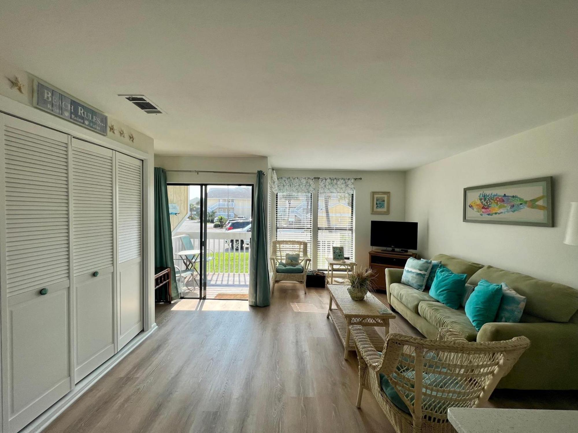 Sandpiper Cove 8109 *