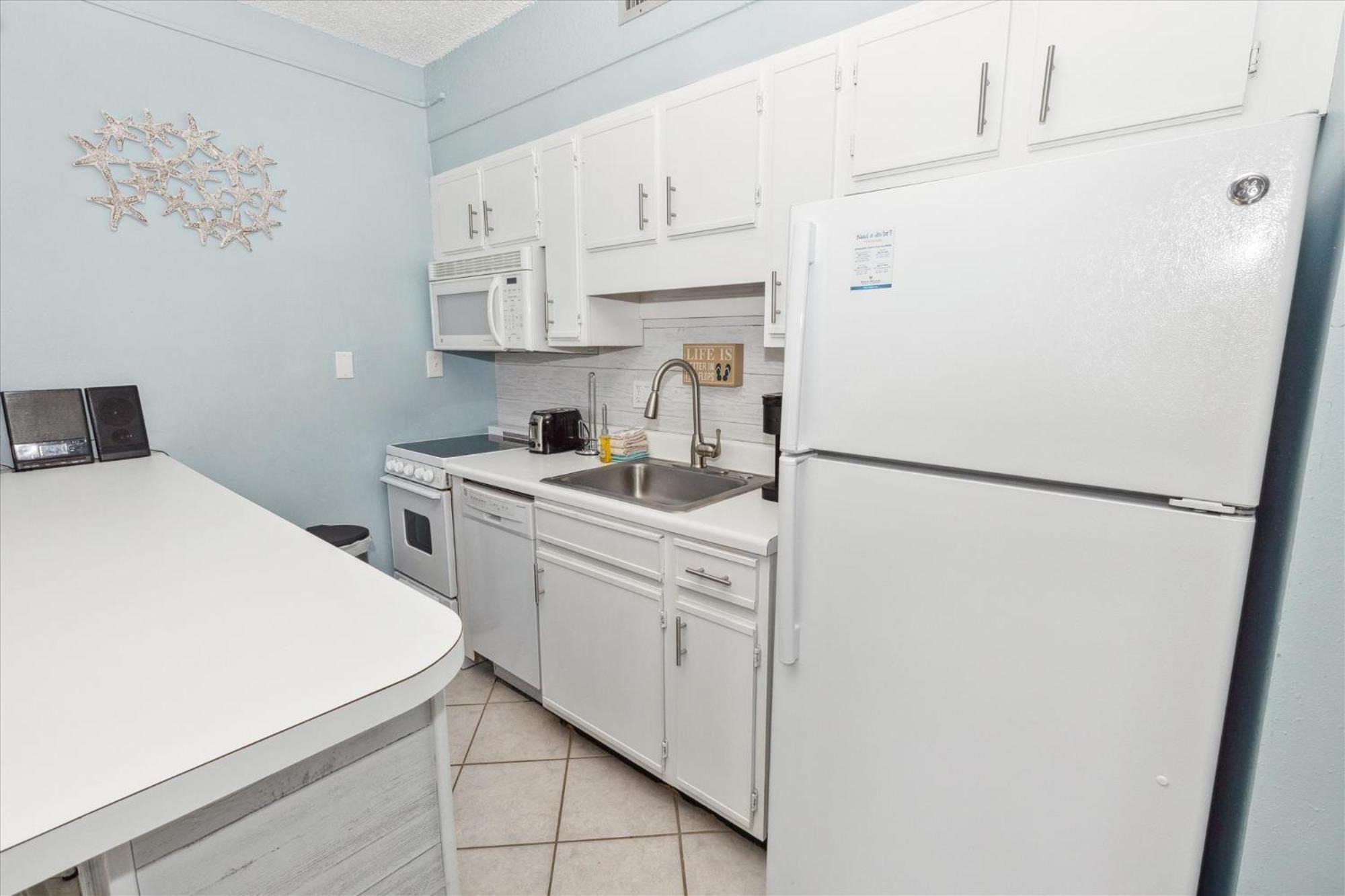 Silver Dunes 9- By Isle Apartment *