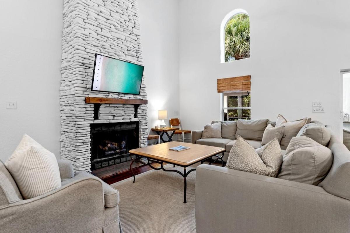 Holiday home Private Tropical Oasis Near Hot Tub&golfca *