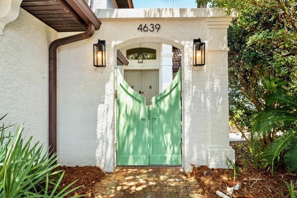Private Tropical Oasis Near Hot Tub&golfca * Destin
