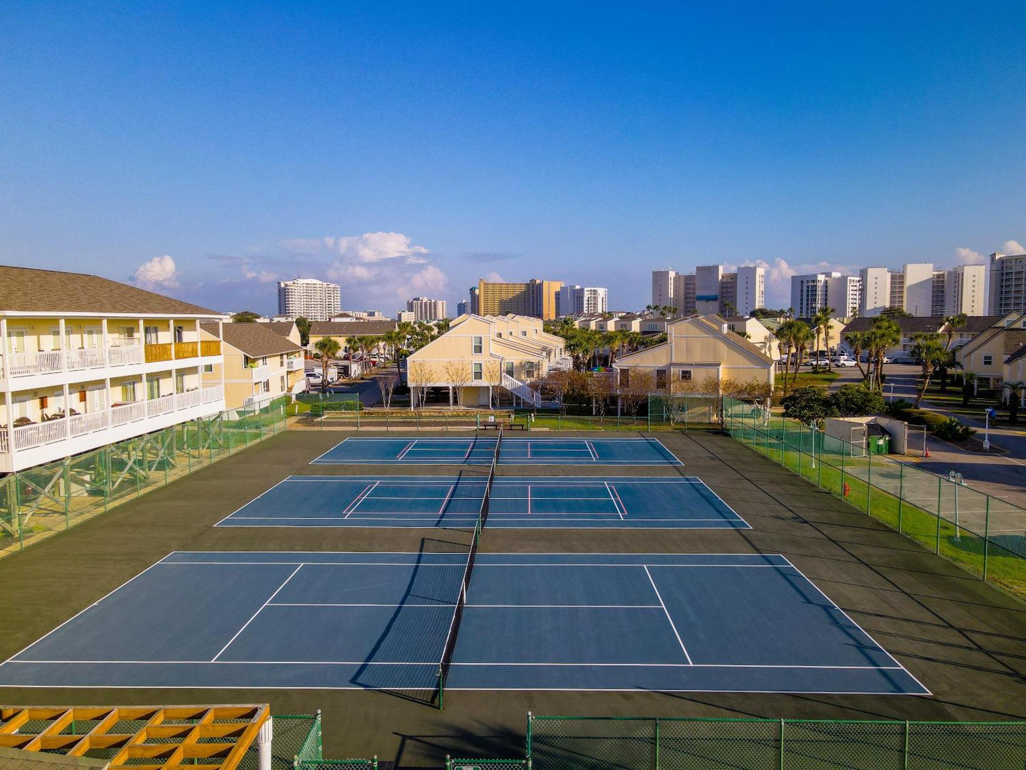 Apartment Sandpiper Cove 1027