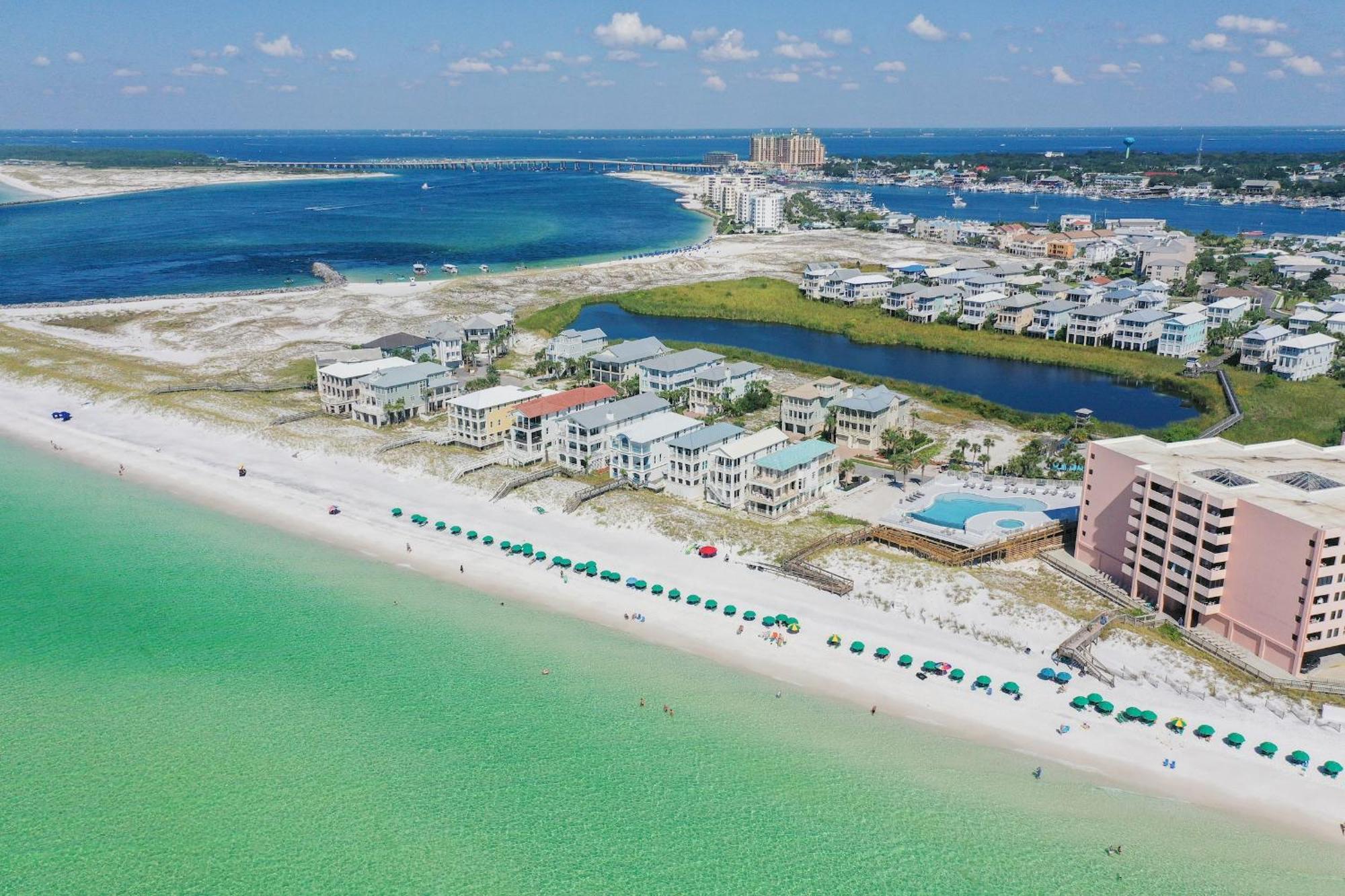 Magnolia House 201 At Pointe Destin