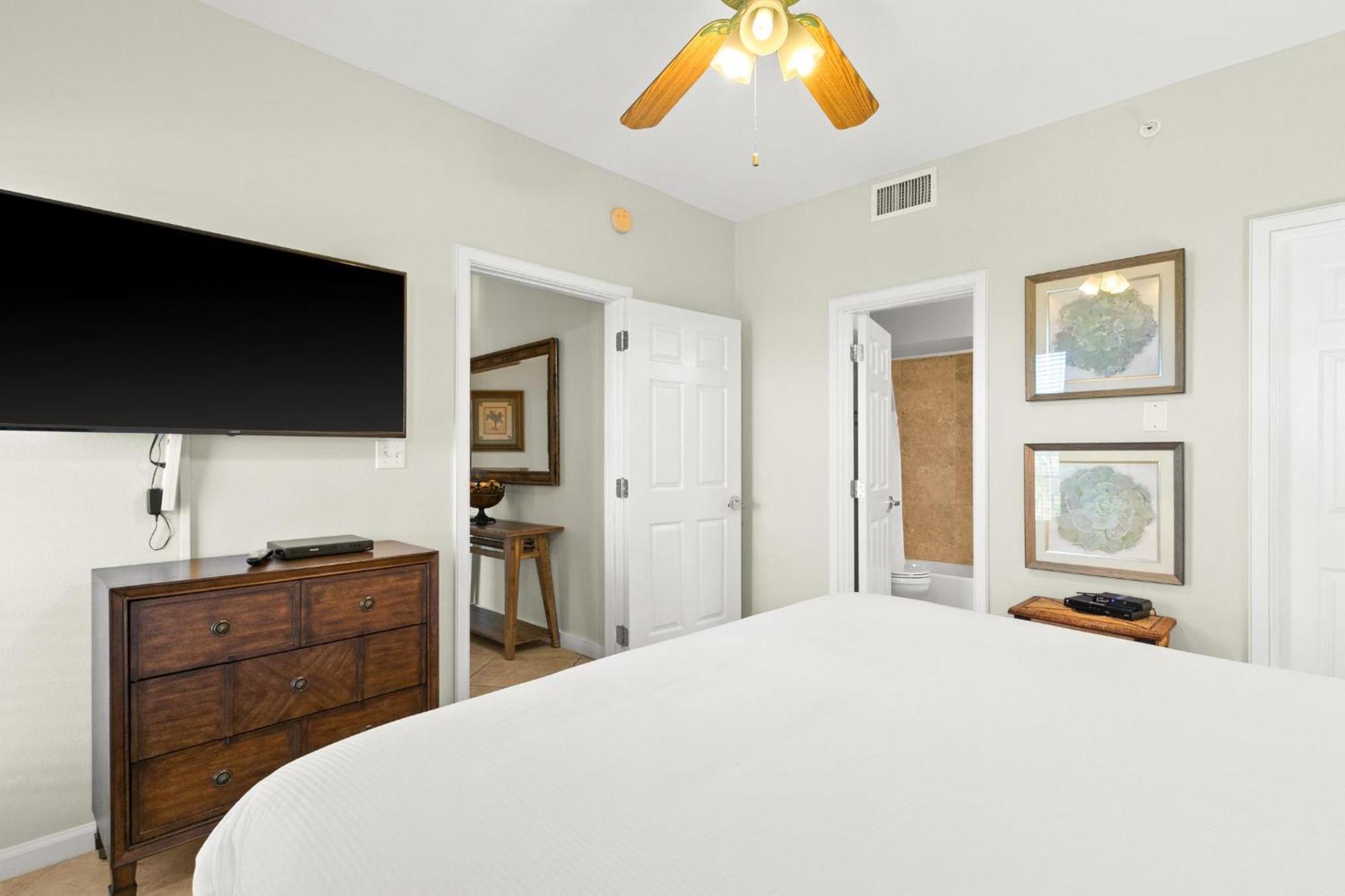 The Crescent 313 Holiday home