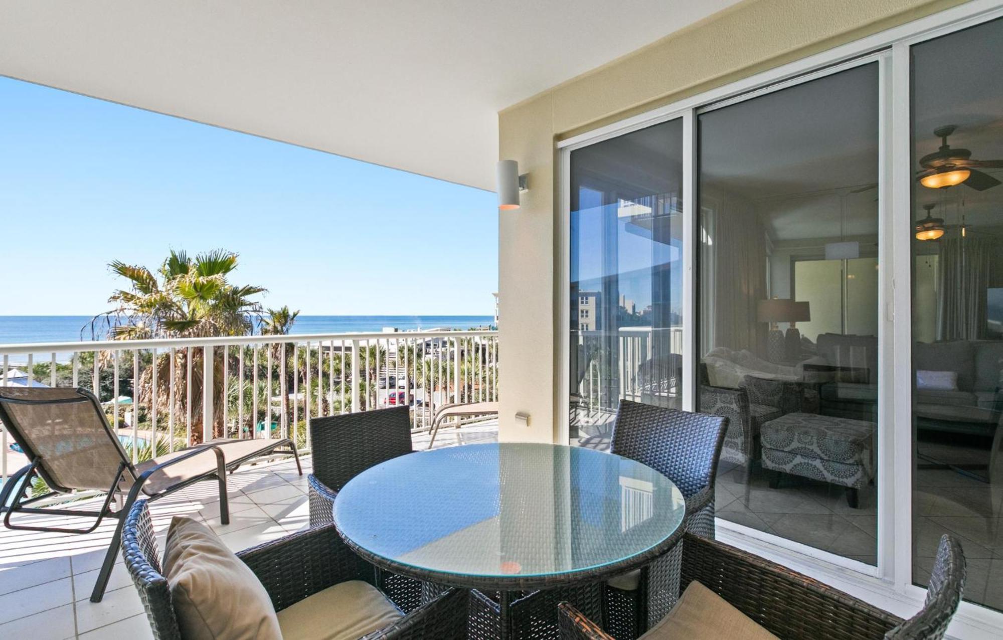 Holiday home The Crescent 313