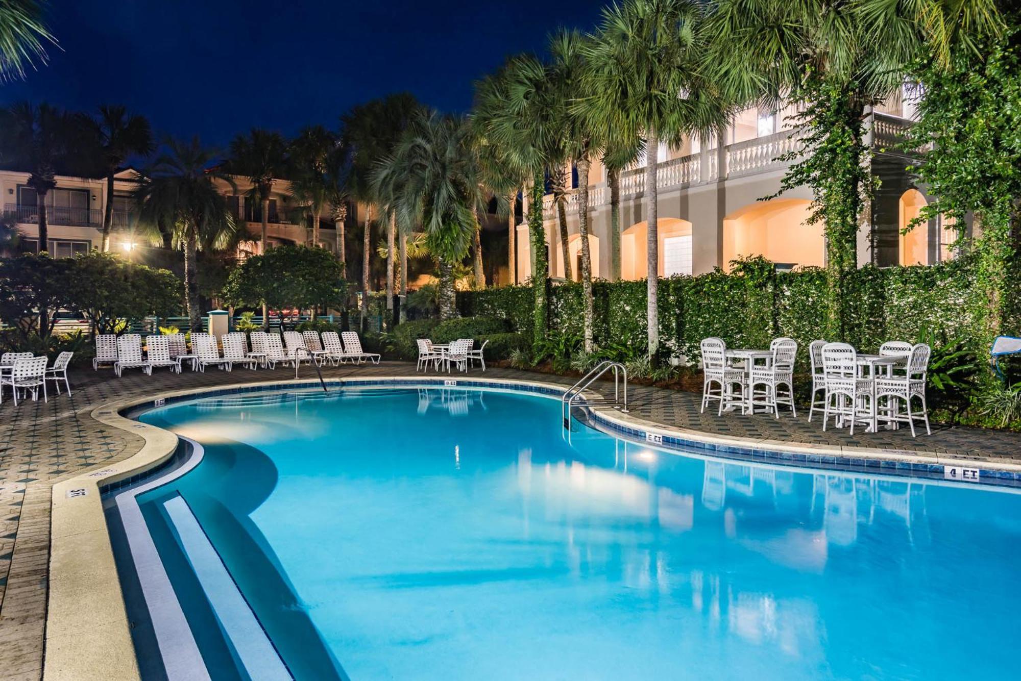 Holiday home View - Gated Community With Pool Hot Tub Destin