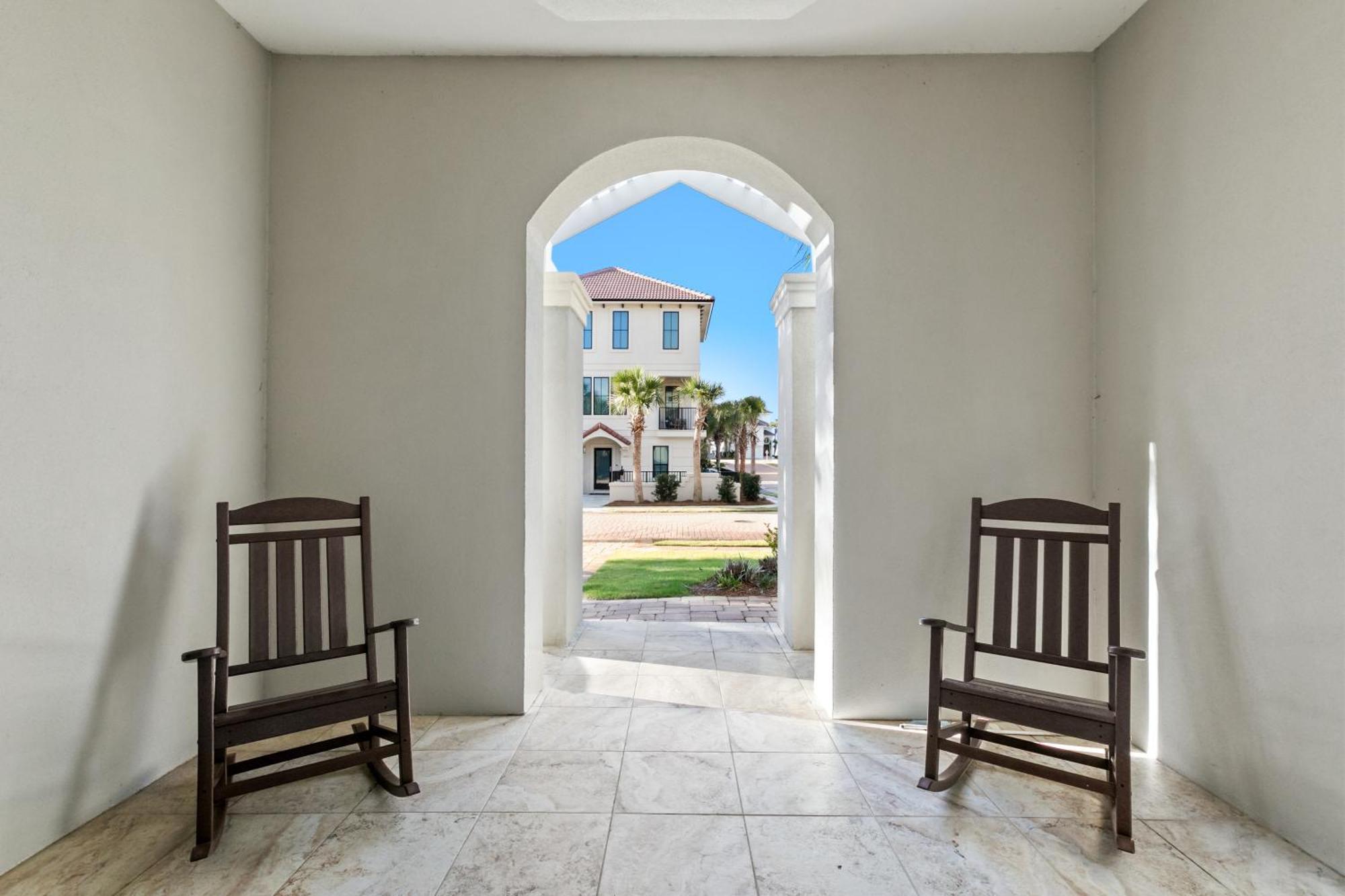 Holiday home View - Gated Community With Pool Hot Tub *