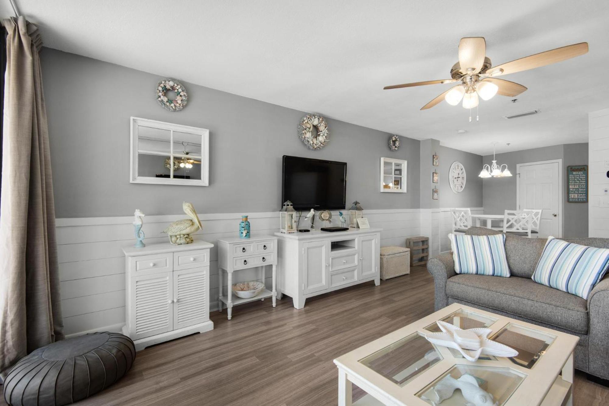 Mainsail 202 * Destin