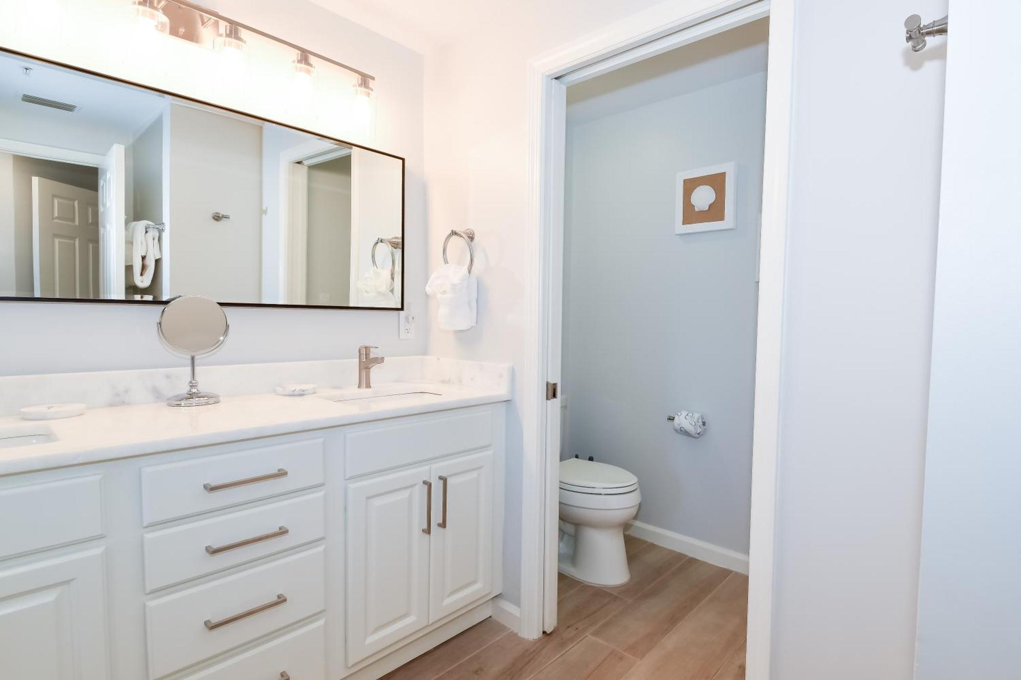 Silver Towers W503 Destin