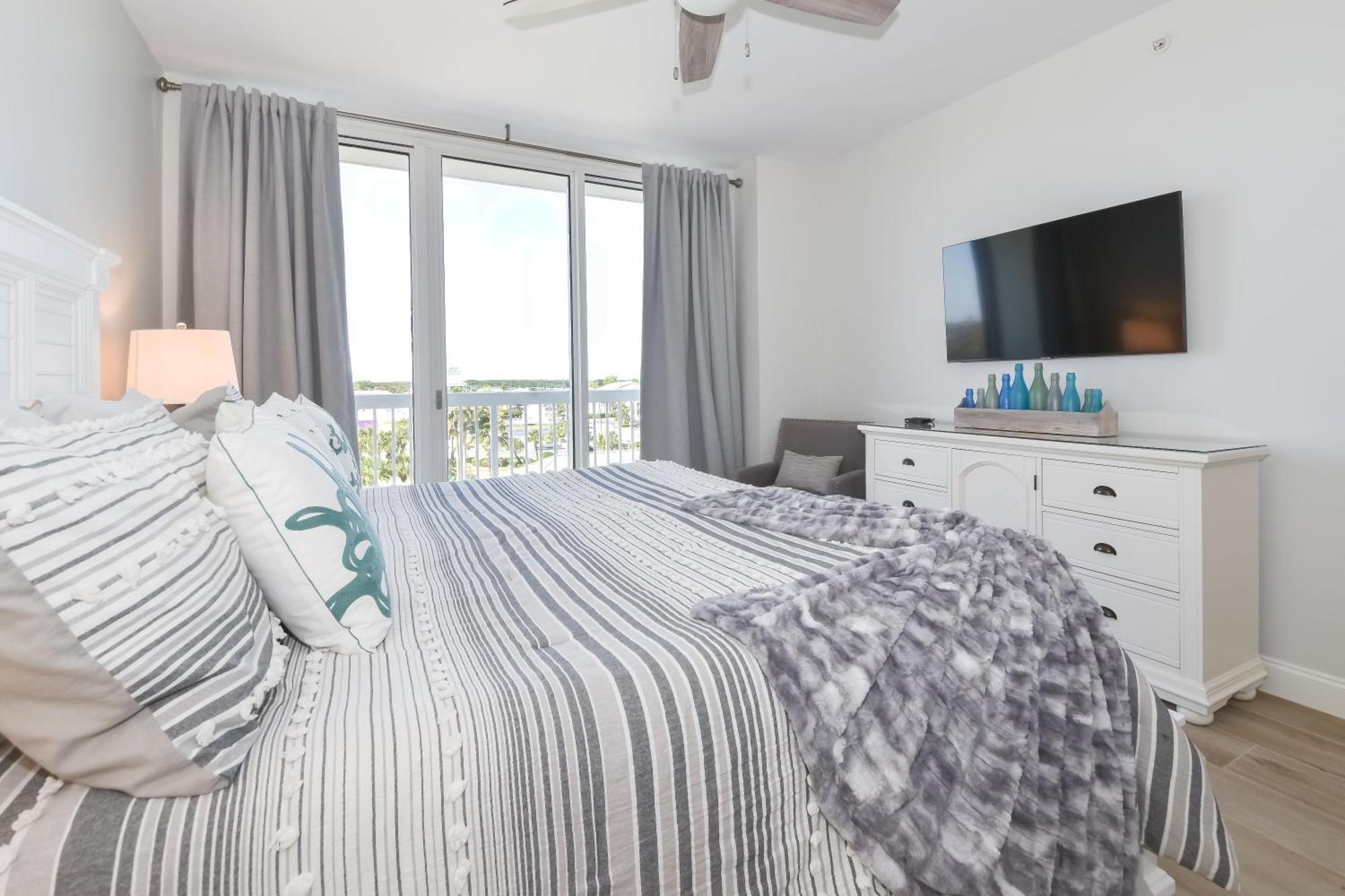 Silver Towers W503 Apartment Destin