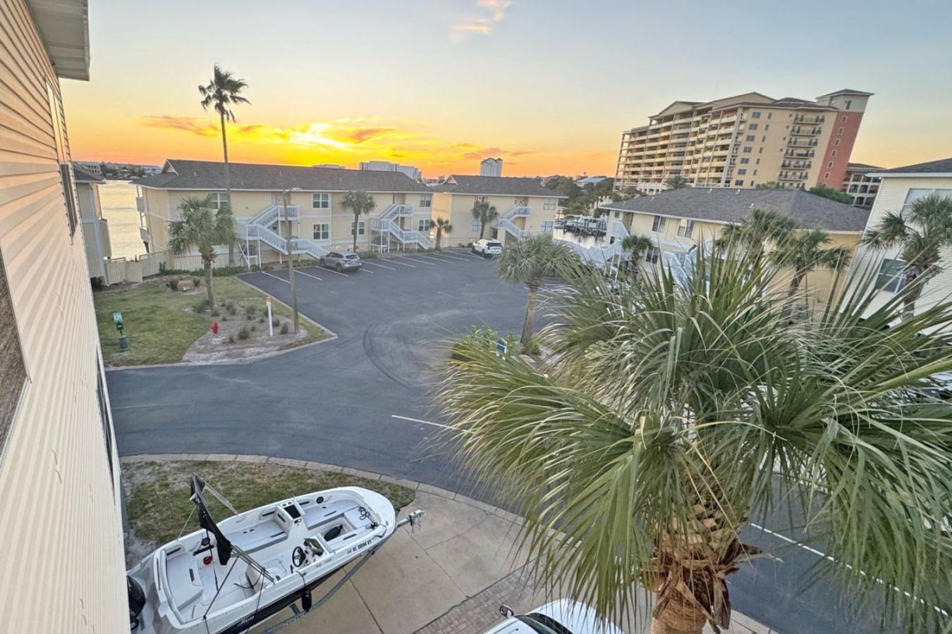 Holiday home Sandpiper Cove Unit 4231 Your Getaway With Free Service *