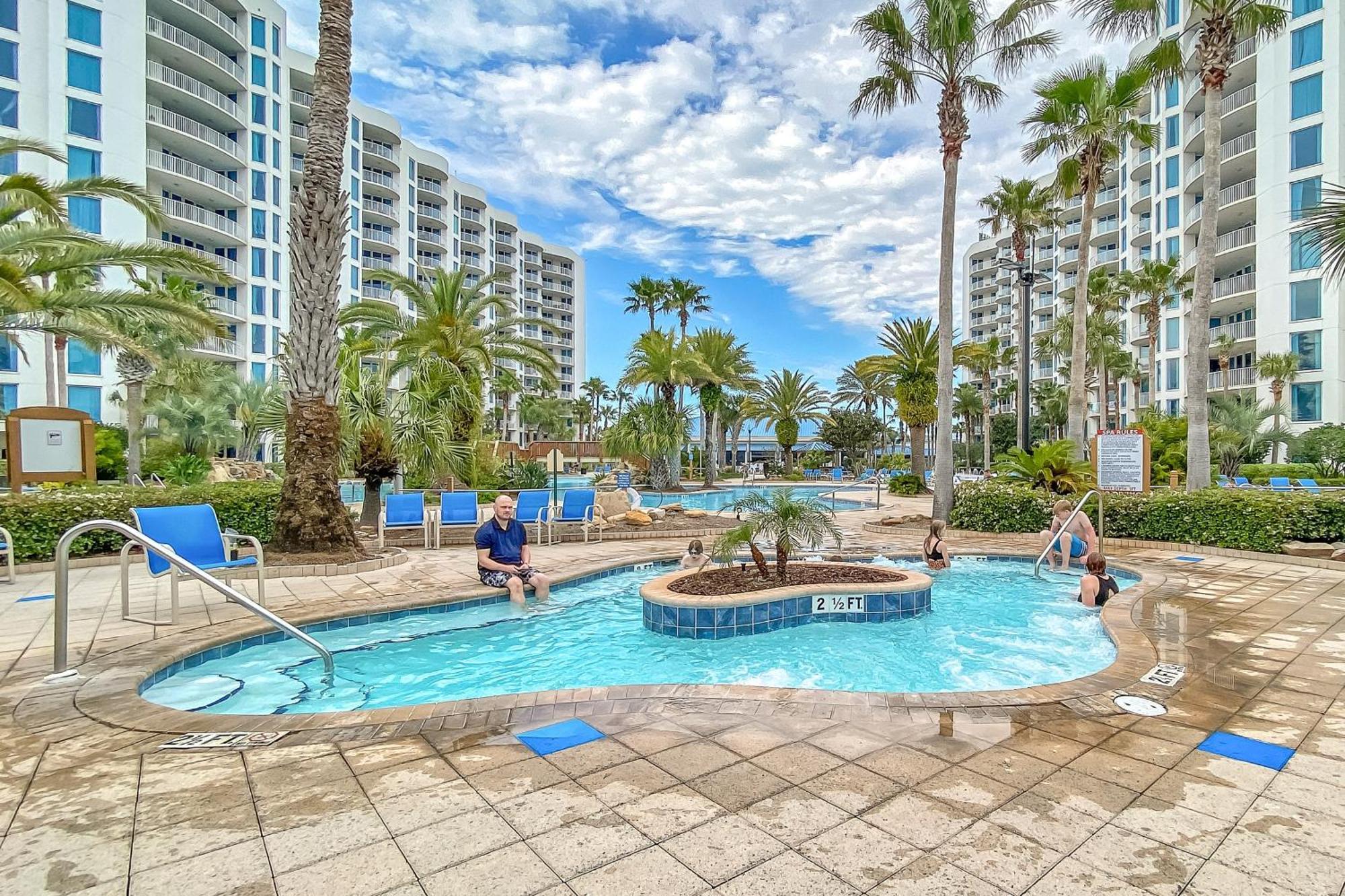 Palms Of 1906 Destin