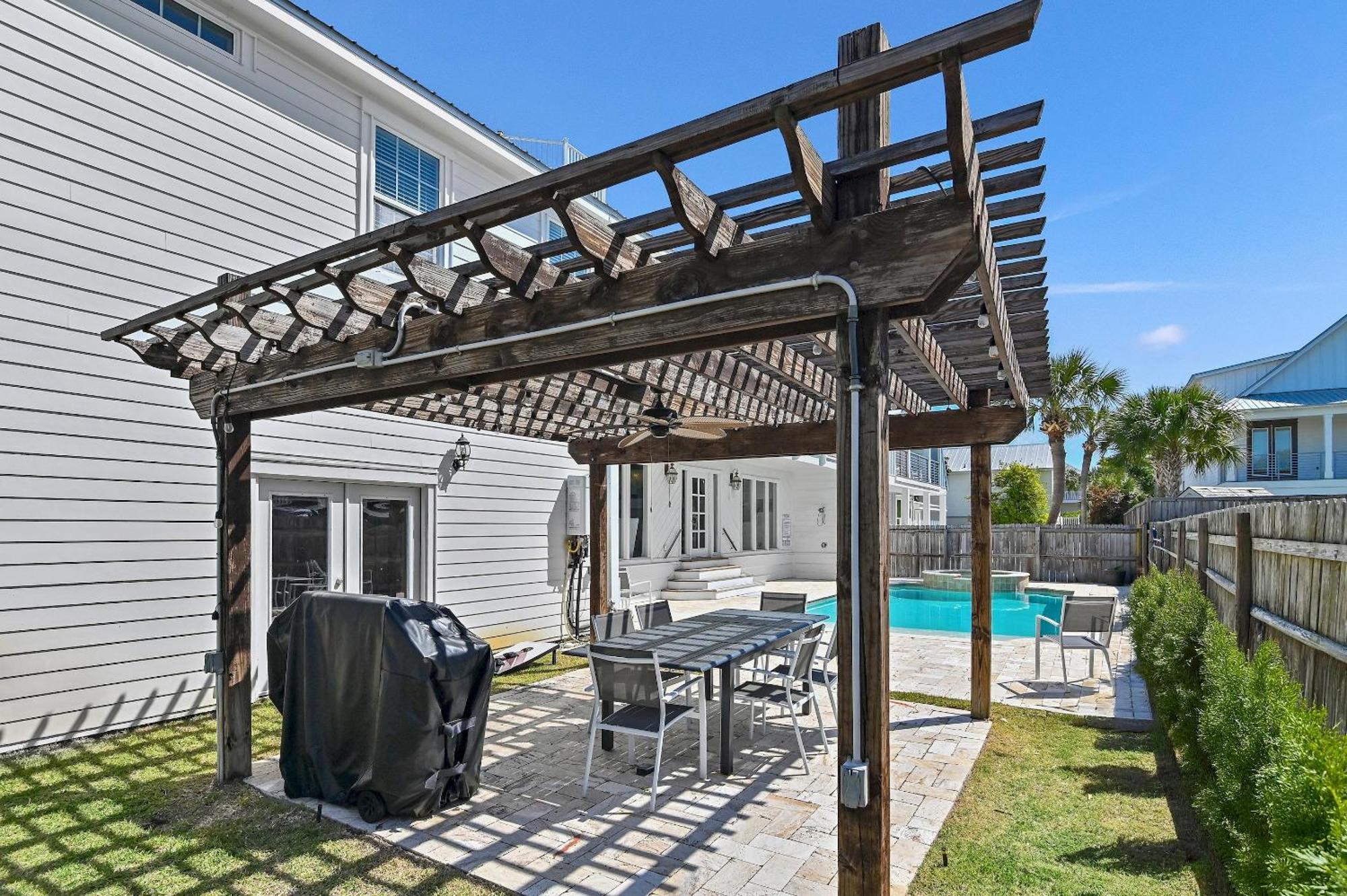 Casa Blanca * Destin