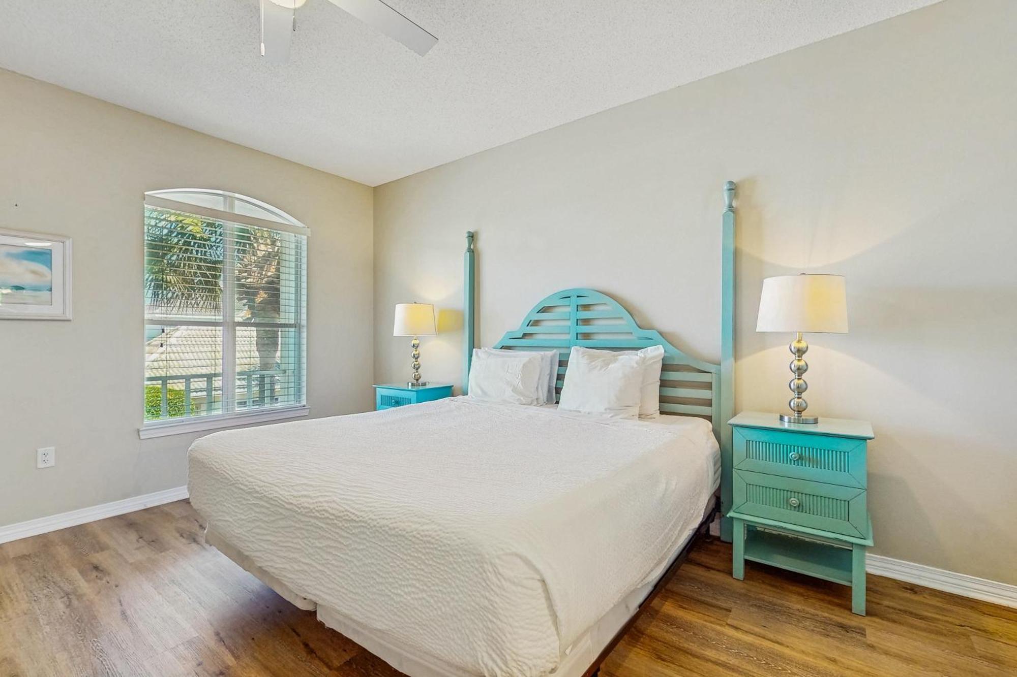 Emerald Shores * Destin